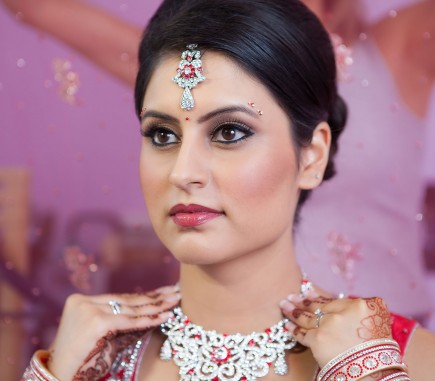 bridal prep for hindu wedding